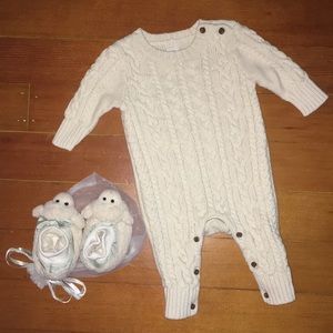 Baby Gap Cream Knit Onesie 0-3 mos